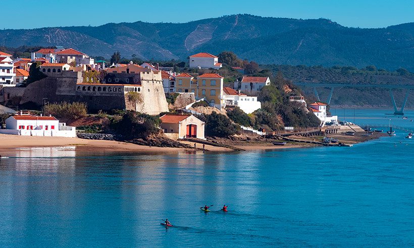 vila-nova-de-milfontes-alentejo-puerto-t
